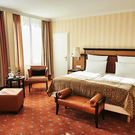 Steigenberger Icon Grandhotel Belvedere 5*