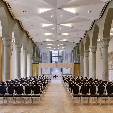 Hotel Steigenberger Icon Grandhotel Belvedere 5*