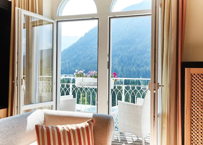 Steigenberger Icon Grandhotel Belvédère 5*