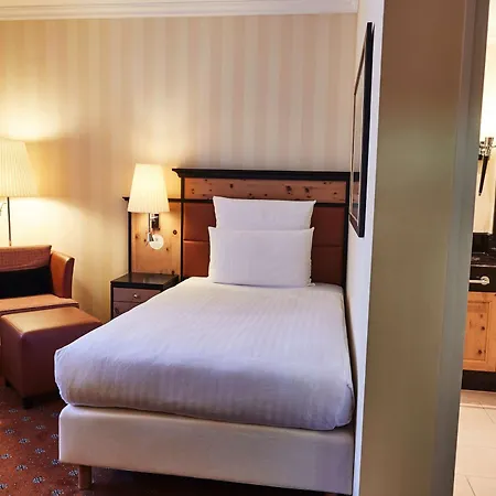 Hotel Steigenberger Icon Grandhotel Belvedere 5*